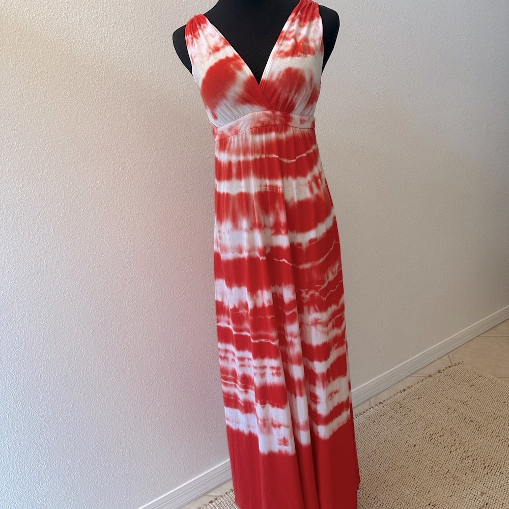 Gypsy 05 Red and White Tie-Dye Maxi Dress